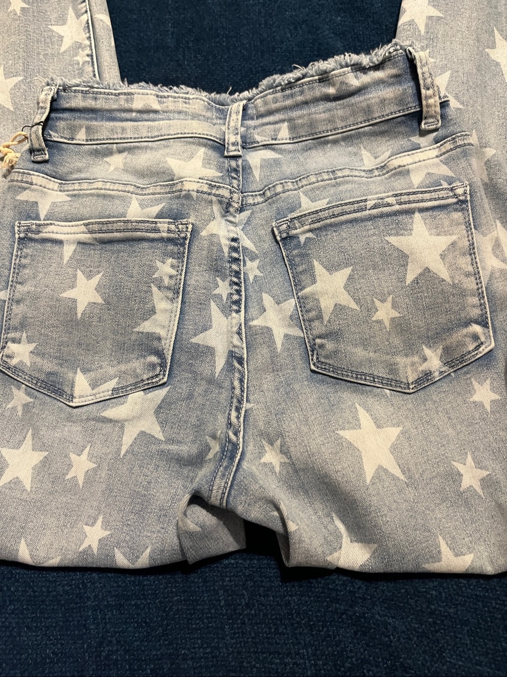 NWT COCO + CARMEN Crop Jeans - Picture 4 of 12